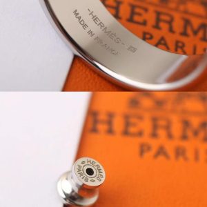 Hermes Olympe Earrings Box Calfskin Yellow Gold Craie H011123CC10 - Image 6