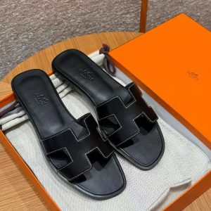 Hermes Oran Sandal Women Box Calfskin Noir H021056Z 01340 - Image 8