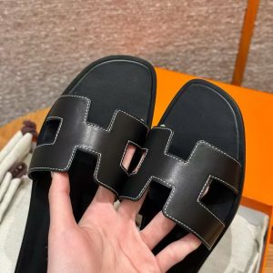 Hermes Oran Sandal Women Box Calfskin Noir H021056Z 01340 - Image 3