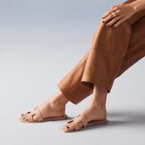 Hermes Oran Sandal Women Epsom Calfskin Beige Perlino H202272Z DI345 - Image 3