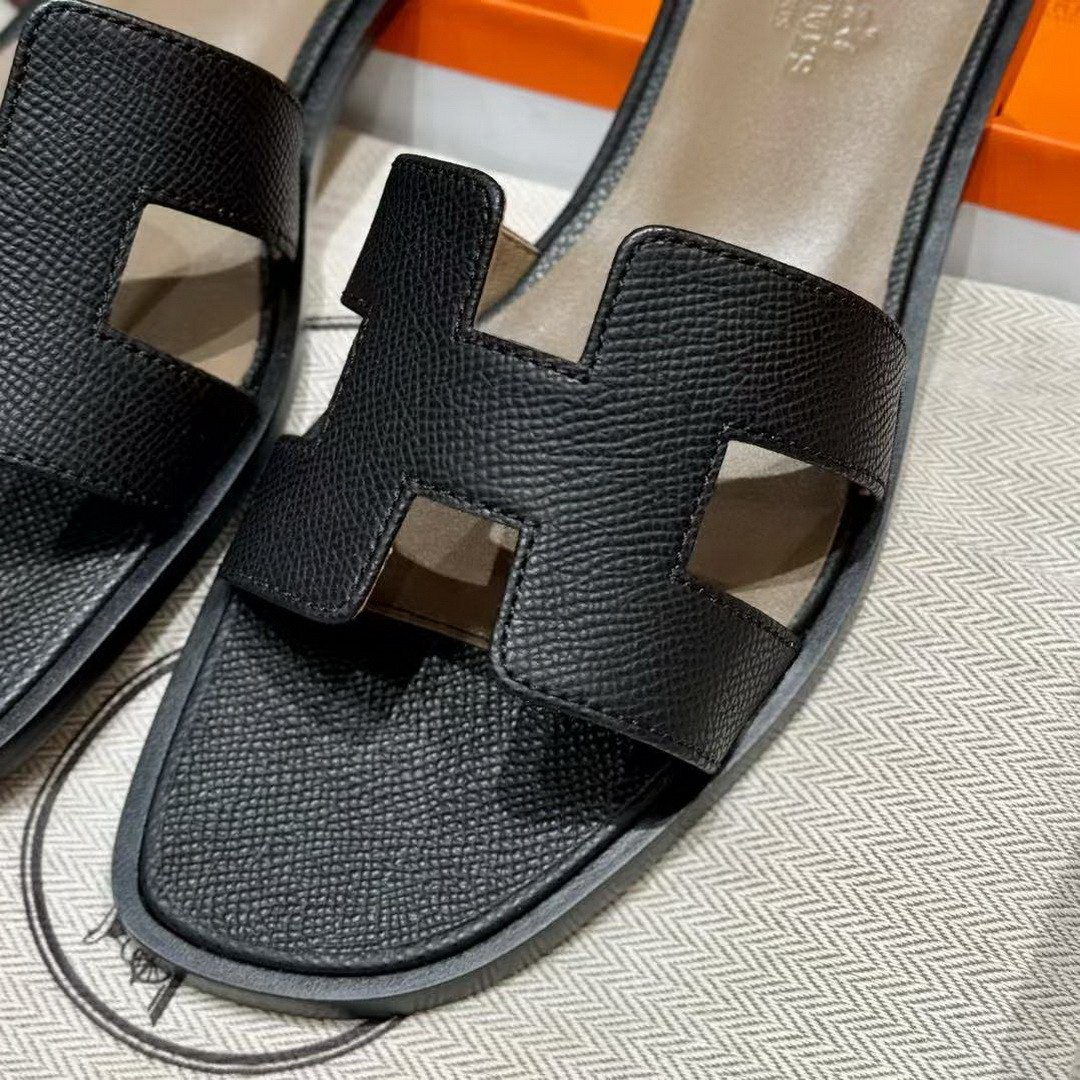 Hermes Oran Sandal Women Epsom Calfskin Black Etoupe - Image 8