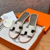 Hermes Oran Sandal Women Epsom Calfskin Craie Etoupe