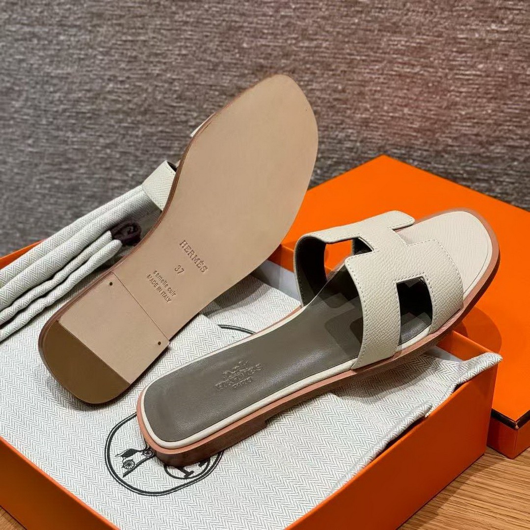 Hermes Oran Sandal Women Epsom Calfskin Craie Etoupe - Image 8