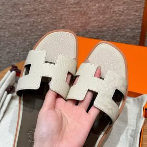 Hermes Oran Sandal Women Epsom Calfskin Craie Etoupe - Image 6