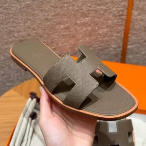 Hermes Oran Sandal Women Epsom Calfskin Etoupe H202272Z X3350 - Image 13