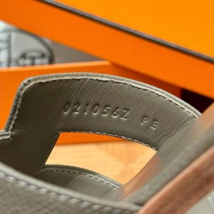 Hermes Oran Sandal Women Epsom Calfskin Etoupe H202272Z X3350 - Image 7