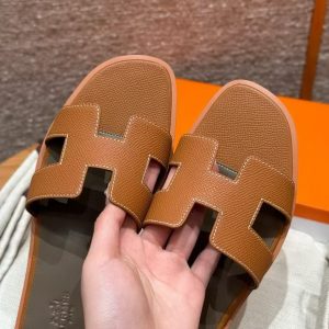 Hermes Oran Sandal Women Epsom Calfskin Gold Etoupe - Image 7