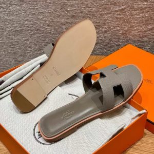 Hermes Oran Sandal Women Epsom Calfskin M8 Gris Asphalte - Image 9