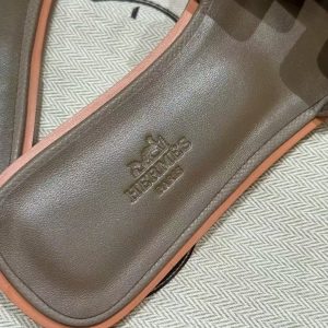 Hermes Oran Sandal Women Epsom Calfskin M8 Gris Asphalte - Image 6