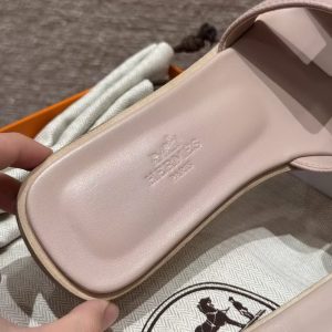 Hermes Oran Sandal Women Epsom Calfskin Rose Porcelaine H202272Z 27340 - Image 5