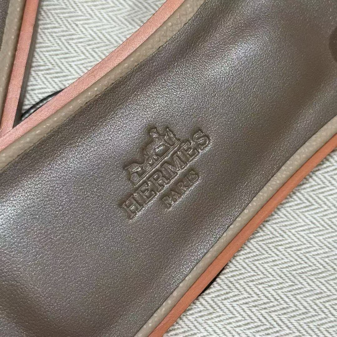 Hermes Oran Sandal Women Epsom Calfskin Trench Etoupe - Image 10
