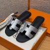 Hermes Oran Sandal Women Goatskin Gris Argenté H261297Z 52350