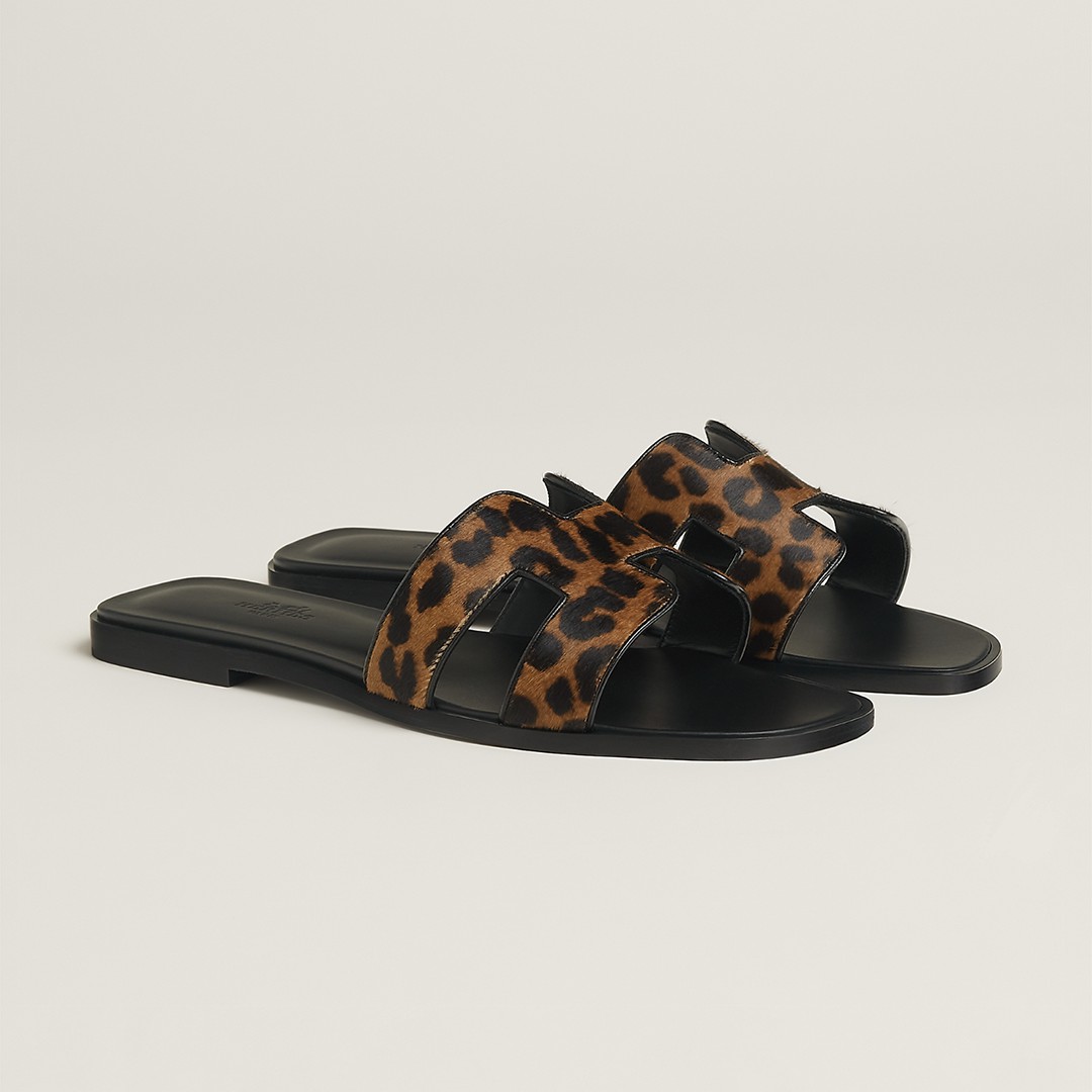 Hermes Oran Sandal Women Moire Calfskin Gold Noir H212177Z 20360 - Image 4