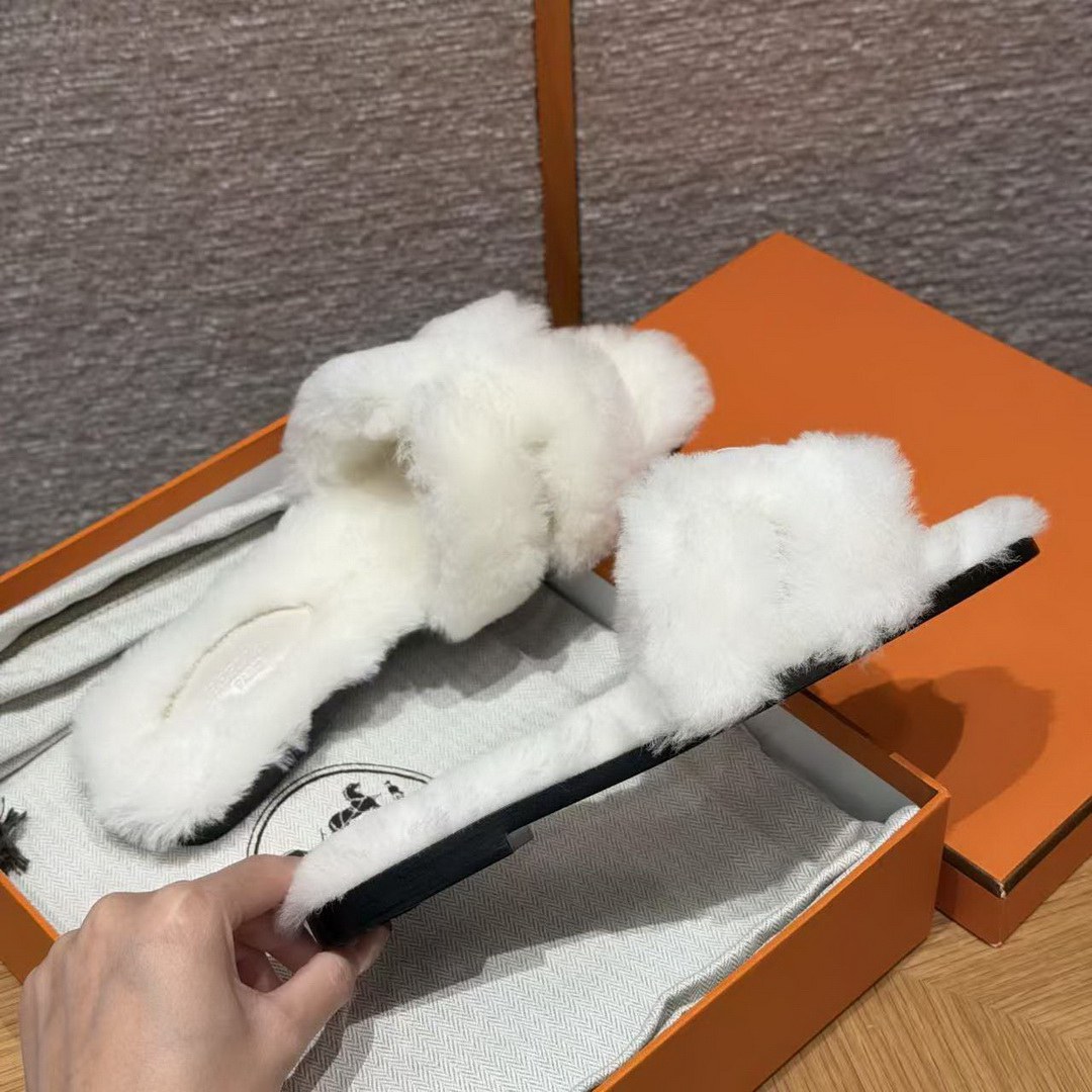 Hermes Oran Sandal Women Shearling Blanc - Image 13
