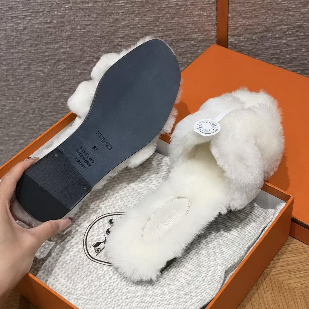 Hermes Oran Sandal Women Shearling Blanc - Image 12