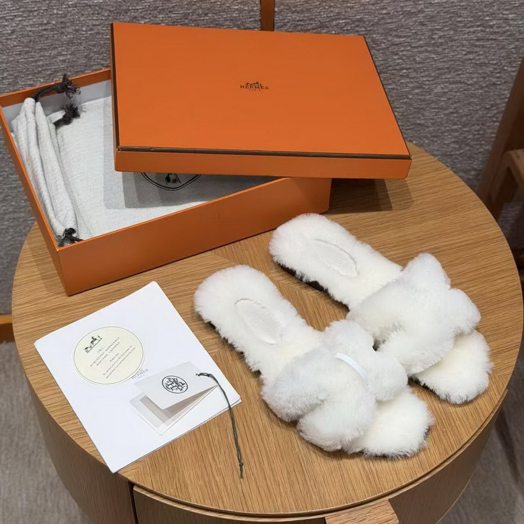 Hermes Oran Sandal Women Shearling Blanc - Image 9