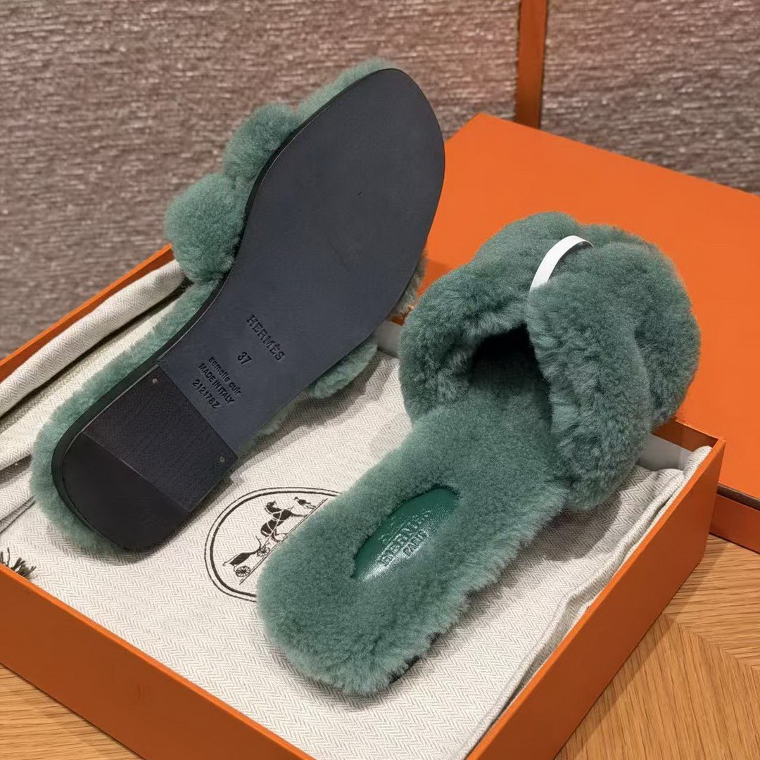 Hermes Oran Sandal Women Shearling Green - Image 13