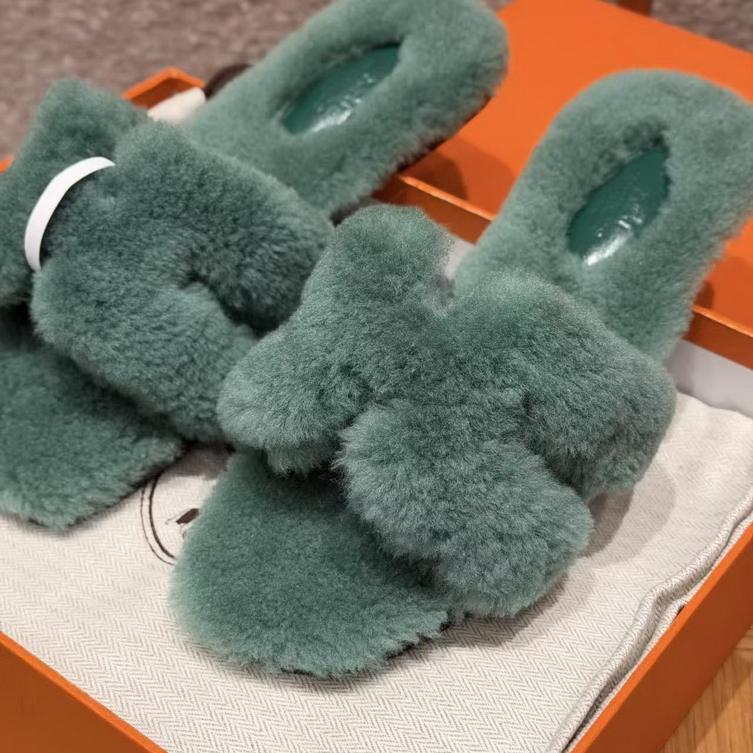 Hermes Oran Sandal Women Shearling Green - Image 9