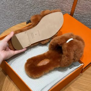 Hermes Oran Sandal Women Shearling Natural H231288Z A4350 - Image 7