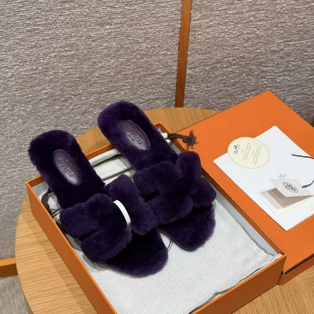 Hermes Oran Sandal Women Shearling Raisin - Image 4