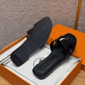 Hermes Oran Sandal Women Shiny Java Lizard Noir - Image 13
