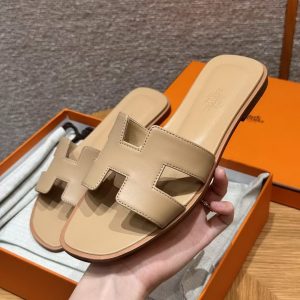 Hermes Oran Sandal Women Swift Calfskin Beige Albinos - Image 10
