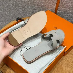 Hermes Oran Sandal Women Swift Calfskin Beige Nomade H202230Z 32400 - Image 16
