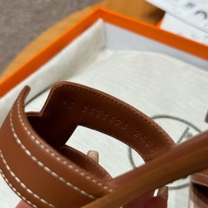 Hermes Oran Sandal Women Swift Calfskin Blanc Gold - Image 10