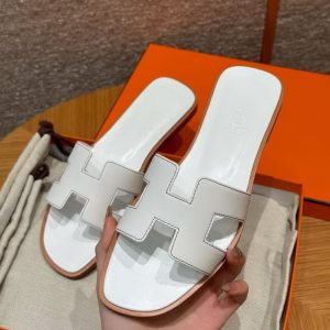 Hermes Oran Sandal Women Swift Calfskin Blanc H021056Z 02340 - Image 16