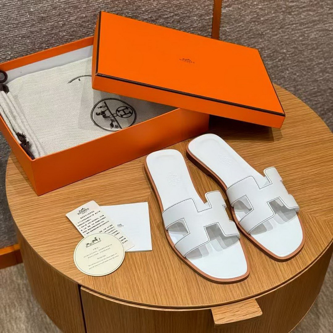 Hermes Oran Sandal Women Swift Calfskin Blanc H021056Z 02340 - Image 8