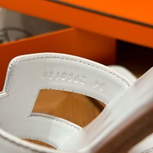 Hermes Oran Sandal Women Swift Calfskin Blanc H021056Z 02340 - Image 7