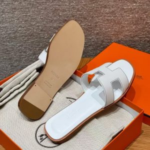 Hermes Oran Sandal Women Swift Calfskin Blanc H021056Z 02340 - Image 6