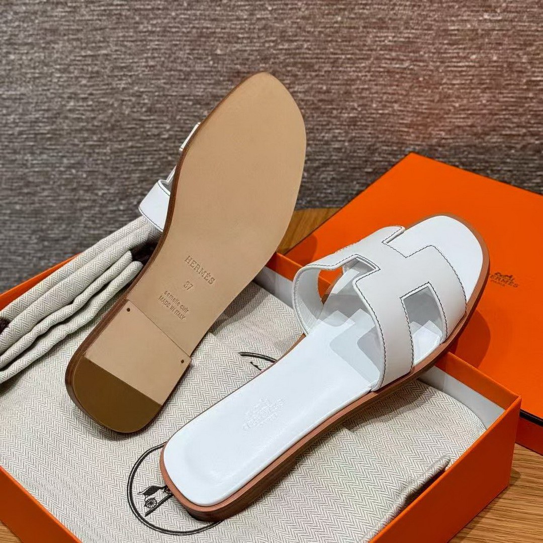 Hermes Oran Sandal Women Swift Calfskin Blanc H021056Z 02340 - Image 6