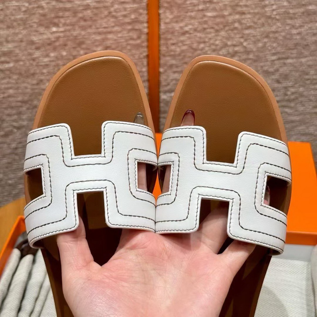 Hermes Oran Sandal Women Swift Calfskin Blanc Natural - Image 7