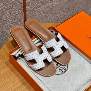 Hermes Oran Sandal Women Swift Calfskin Blanc Natural - Image 3