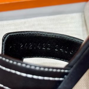 Hermes Oran Sandal Women Swift Calfskin Blanc Noir - Image 8