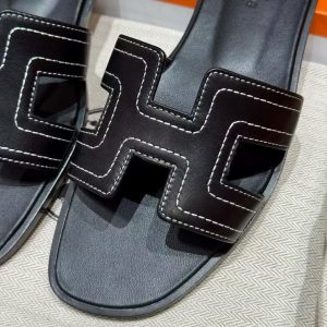Hermes Oran Sandal Women Swift Calfskin Blanc Noir - Image 6