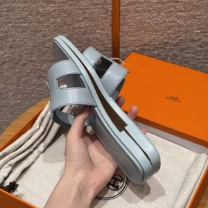 Hermes Oran Sandal Women Swift Calfskin Bleu Glacier H202230Z 18360 - Image 7