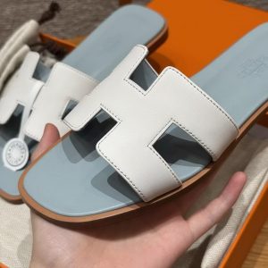 Hermes Oran Sandal Women Swift Calfskin Bleu Glacier White - Image 13