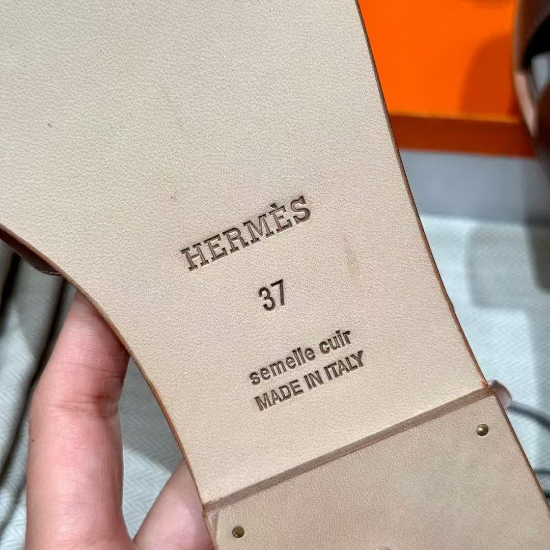 Hermes Oran Sandal Women Swift Calfskin Etoupe H202230Z X3360 - Image 10