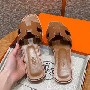 Hermes Oran Sandal Women Swift Calfskin Gold H021056Z 03340 - Image 15