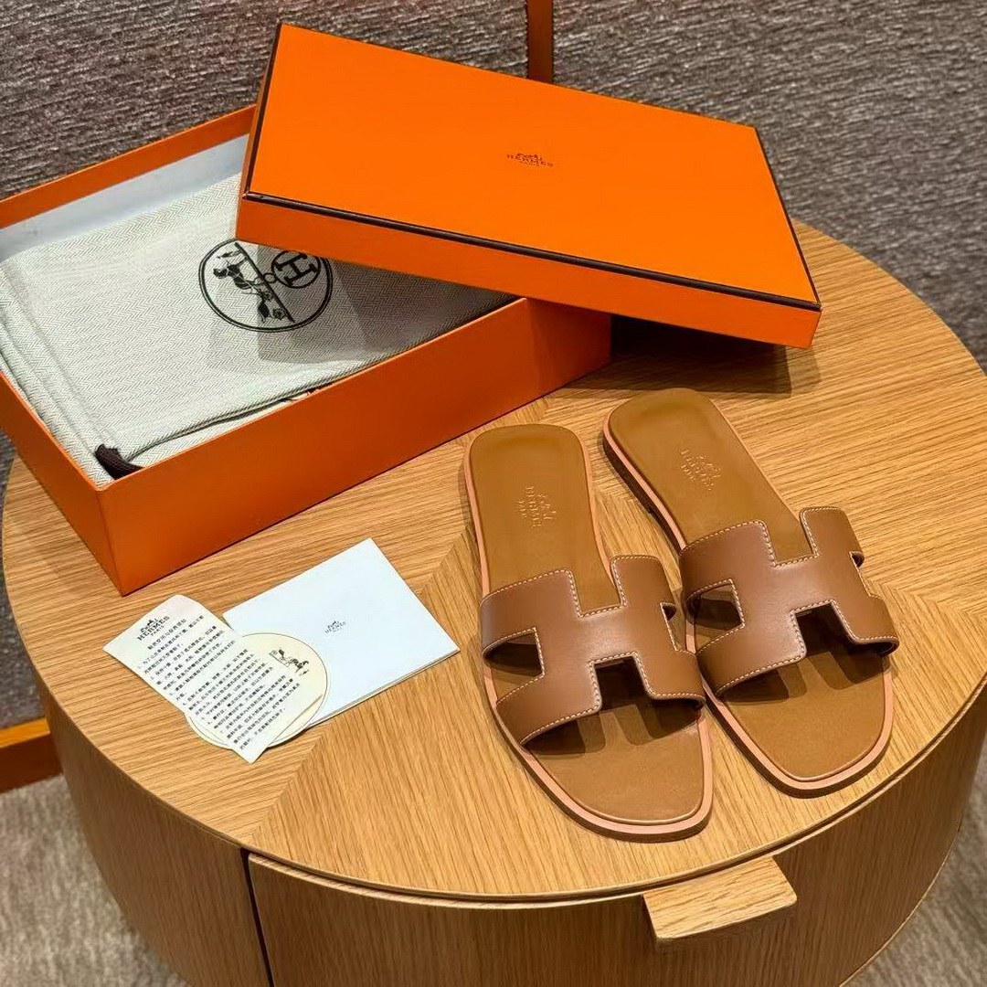 Hermes Oran Sandal Women Swift Calfskin Gold H021056Z 03340 - Image 11
