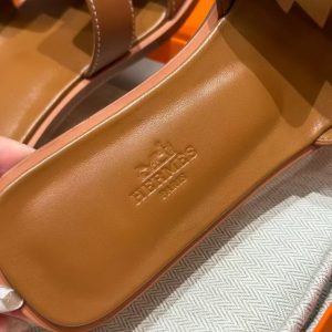 Hermes Oran Sandal Women Swift Calfskin Gold H021056Z 03340 - Image 5