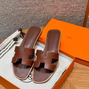 Hermes Oran Sandal Women Swift Calfskin Rouge Sellier