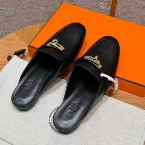 Alternative view of Hermes Oz Mule Women Calfskin Gold Kelly Buckle Noir H221081Z 02350