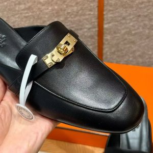 Hermes Oz Mule Women Calfskin Gold Kelly Buckle Noir H221081Z 02350 - Image 5