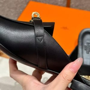 Hermes Oz Mule Women Calfskin Gold Kelly Buckle Noir H221081Z 02350 - Image 4