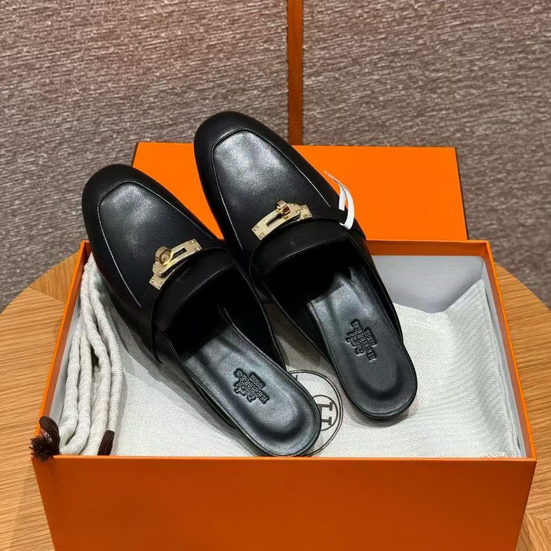 Hermes Oz Mule Women Calfskin Gold Kelly Buckle Noir H221081Z 02350 - Image 3