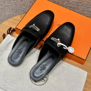 Alternative view of Hermes Oz Mule Women Calfskin Sliver Kelly Buckle Noir H212295Z 01340
