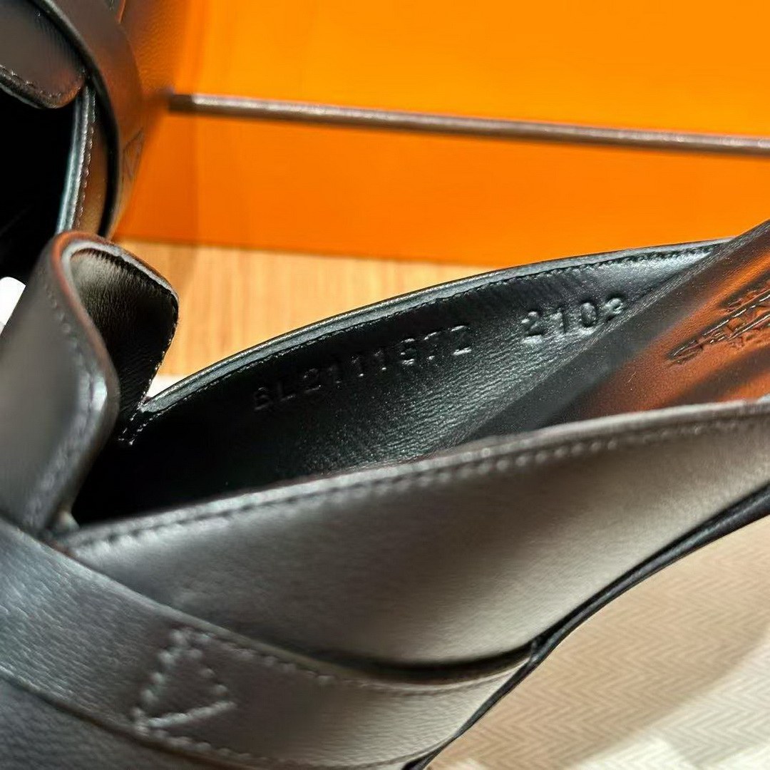 Hermes Oz Mule Women Calfskin Sliver Kelly Buckle Noir H212295Z 01340 - Image 11